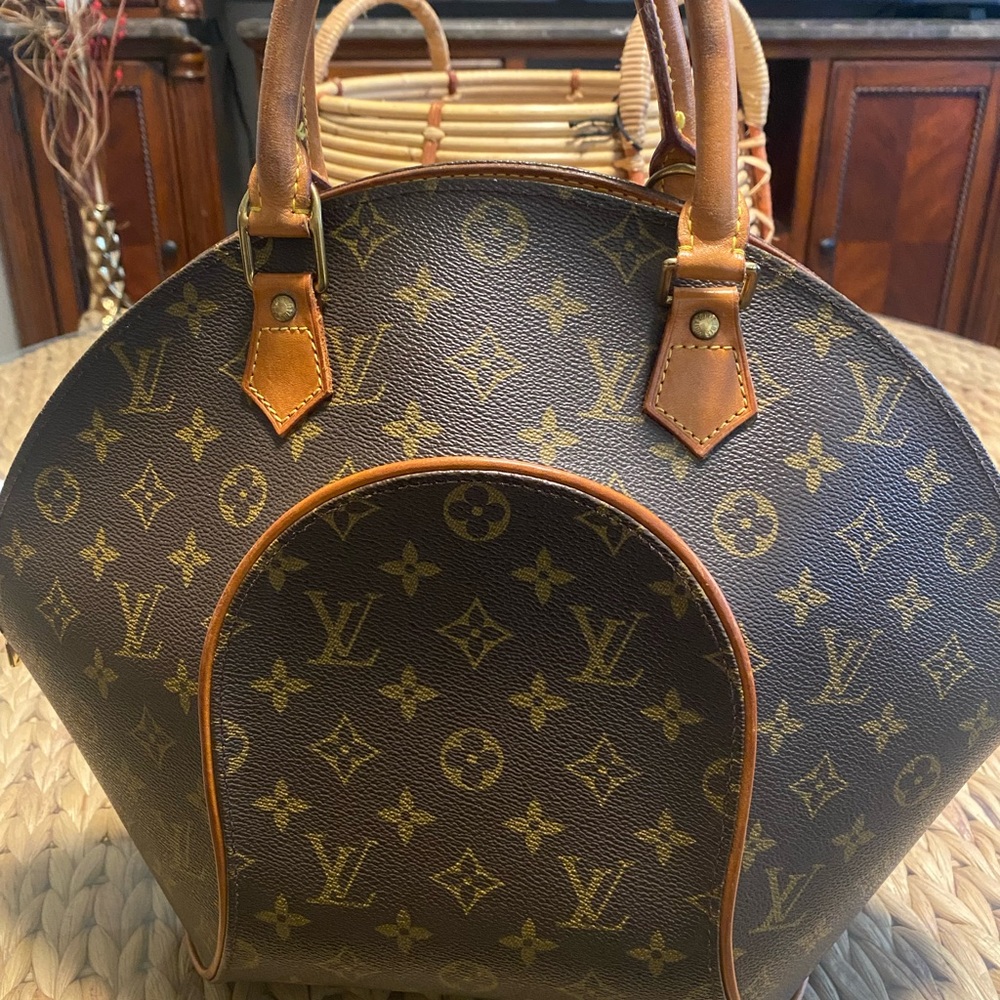 Louis Vuitton Ellipse mm